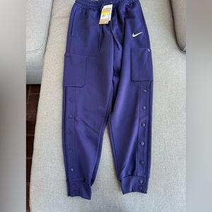Nike Men’s Therma-FIT Basketball Cargo Pants Size S,  Navy Blue